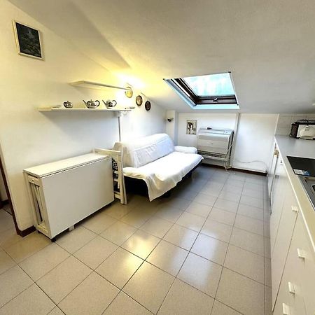 Suite A 1 Minuto Dalla Spiaggia A Piedi - ซานเรโม ภายนอก รูปภาพ